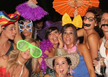 Alquiler de fotomatón para bodas y eventos